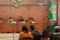 Foto : Audiensi warga dengan DPRD Blora menuntut penegakan Perda