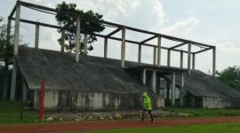 Foto : Tribun barat Stadion Kridaloka Jepon, Kabupaten Blora