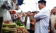 Usai Terima Laporan Kenaikan, Mentan Amran Sidak Pasar, Harga Langsung Turun 15 Ribu
