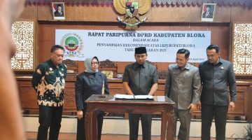 *Menghargai Keringat Pembangun Negeri: Pesan Menyentuh Ketua DPRD Blora di Hari Buruh*