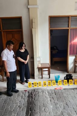 Wiraswasta Asal Semarang Meninggal di Lorong Hotel Blora, Polisi Temukan Obat Jantung di Saku Celana